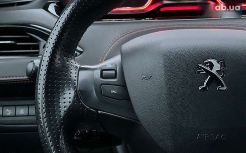 Peugeot 208 2013 - фото 12