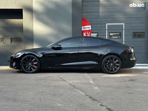Tesla Model S 2020 - фото 11