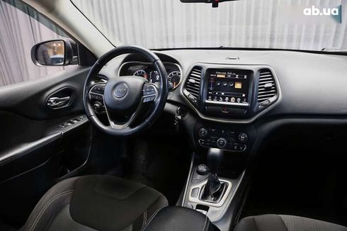 Jeep Cherokee 2016 - фото 12