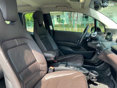 BMW i3 2019 черный - фото 24