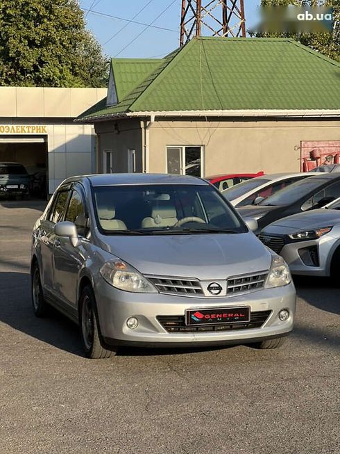 Nissan Tiida 2008 - фото 3