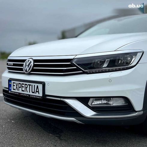 Volkswagen passat alltrack 2017 - фото 9