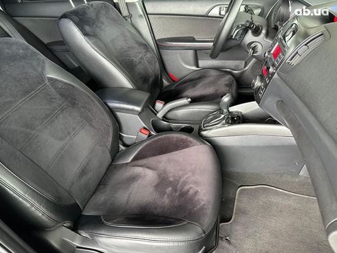Kia Cerato 2012 черный - фото 12