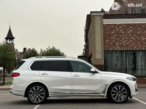 BMW X7 2022 - фото 21