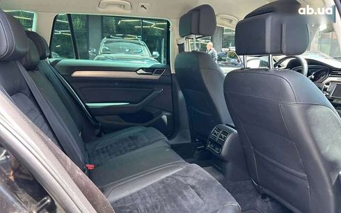 Volkswagen Passat 2016 - фото 16
