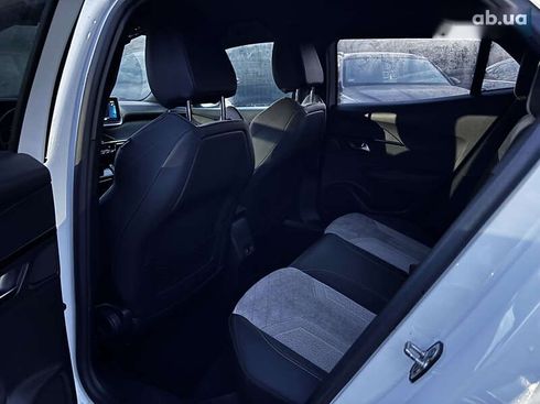 Peugeot e-2008 2020 - фото 22