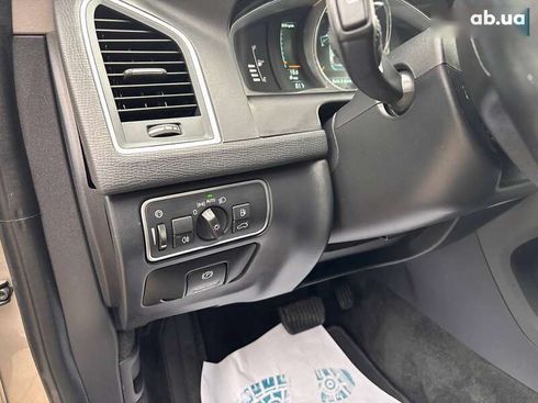 Volvo XC60 2015 - фото 17