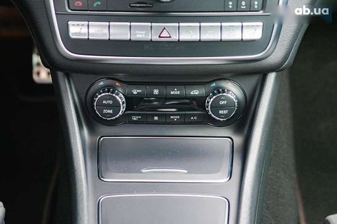 Mercedes-Benz GLA-Класс 2018 - фото 16