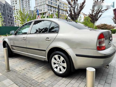 Skoda Superb 2007 - фото 12