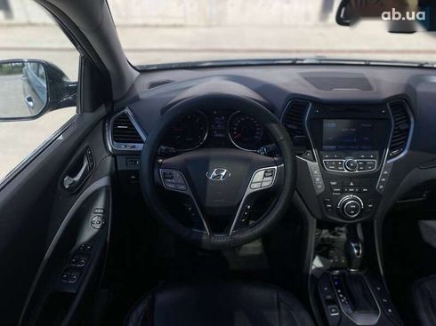 Hyundai Santa Fe 2012 - фото 26