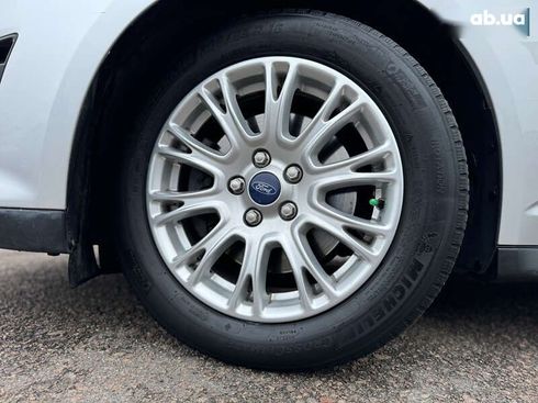 Ford C-Max 2011 - фото 13