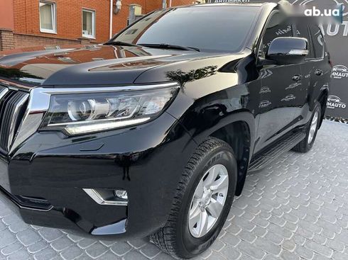 Toyota Land Cruiser Prado 2019 - фото 25