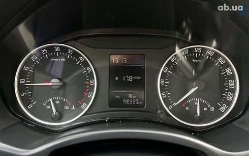Skoda Octavia 2012 - фото 14