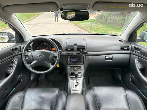 Toyota Avensis 2008 серый - фото 22