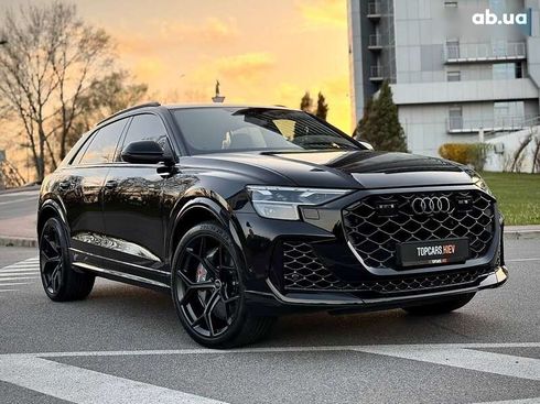 Audi RS Q8 2025 - фото 12