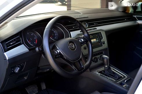 Volkswagen Passat 2016 - фото 29