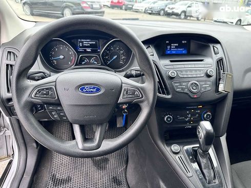 Ford Focus 2015 - фото 16