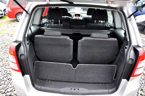 Opel Zafira 2009 - фото 20