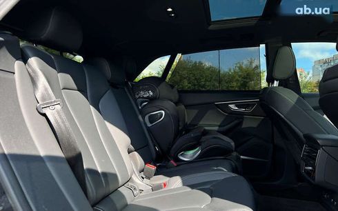 Audi Q8 2020 - фото 15