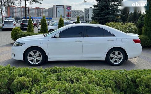Toyota Camry 2008 - фото 4