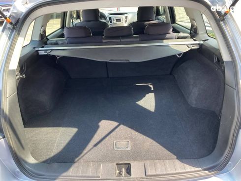 Subaru Legacy Wagon 2012 серебристый - фото 18