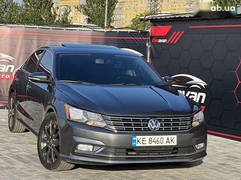 Volkswagen Passat 2017 - фото 14