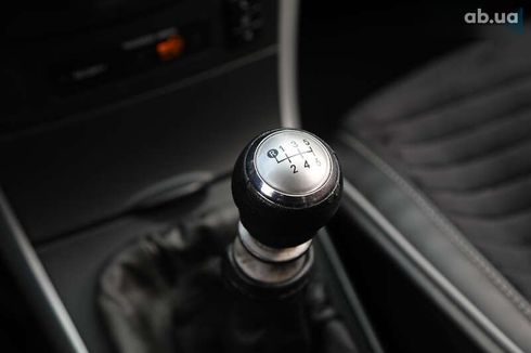Toyota Corolla 2013 - фото 17