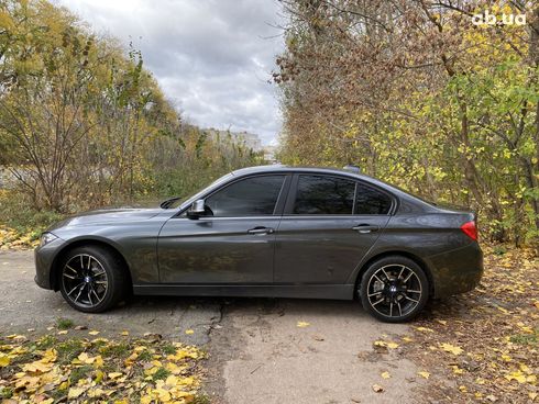BMW 3 серия 2013 серый - фото 9