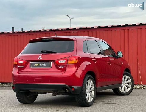 Mitsubishi Outlander 2015 - фото 6