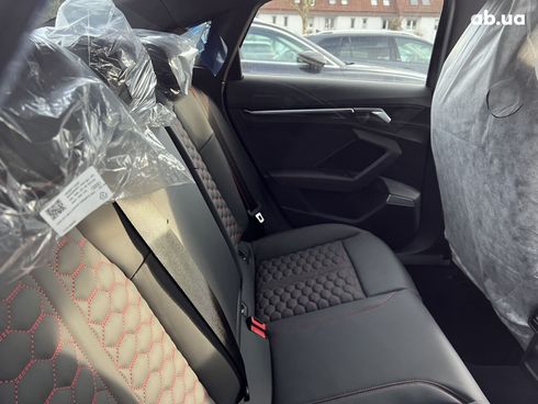 Audi RS 3 2023 - фото 29