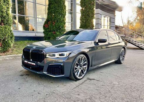 BMW 7 серия 2022 - фото 7