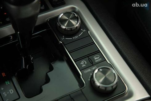 Toyota Land Cruiser 2016 - фото 18