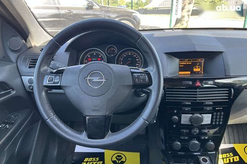 Opel Astra 2010 - фото 20