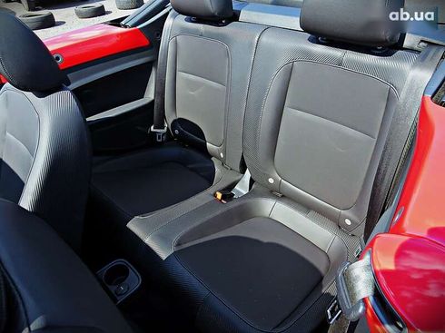 Volkswagen Beetle 2017 - фото 9