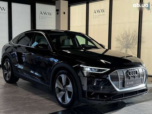 Audi E-Tron 2021 - фото 6