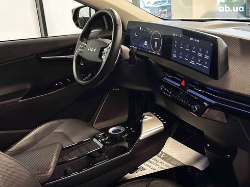 Kia EV6 2022 - фото 30