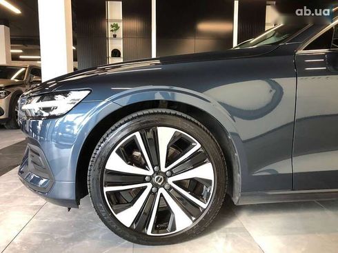 Volvo V60 2021 - фото 4