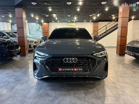 Audi Q8 e-tron 2023 - фото 2