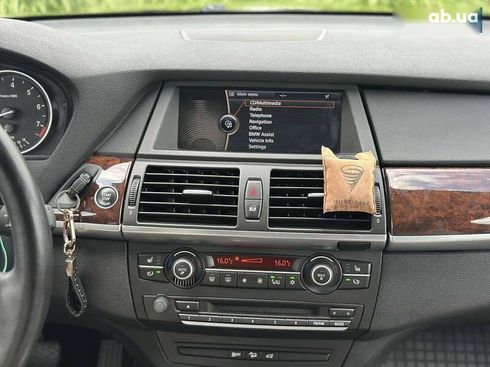 BMW X5 2010 - фото 22