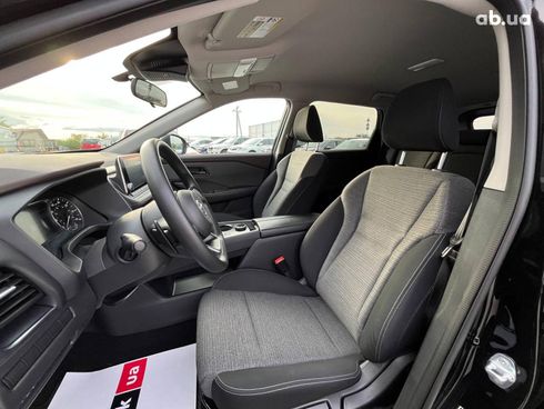Nissan Rogue 2021 черный - фото 33