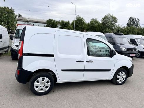 Renault Kangoo 2019 - фото 10