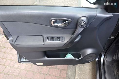 Renault Koleos 2012 - фото 15