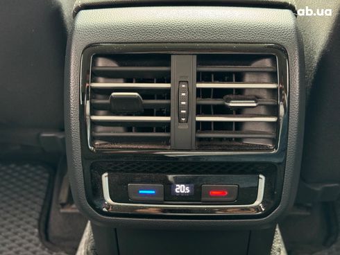 Volkswagen Passat 2015 черный - фото 29