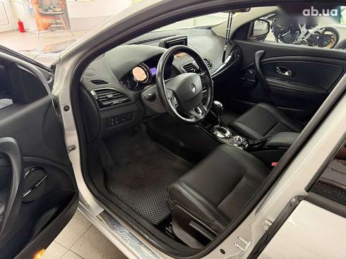 Renault Megane 2013 - фото 21