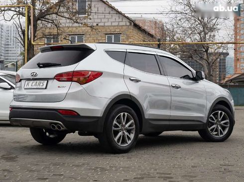 Hyundai Santa Fe 2012 - фото 6