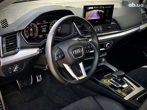 Audi Q5 2021 - фото 18