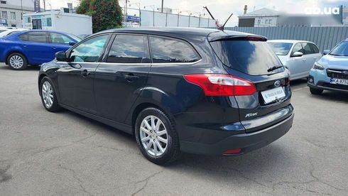 Ford Focus 2014 - фото 14
