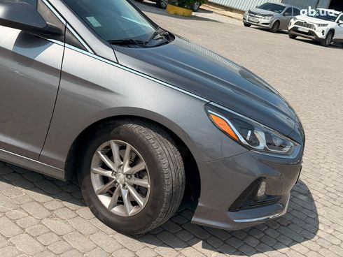 Hyundai Sonata 2017 серый - фото 12