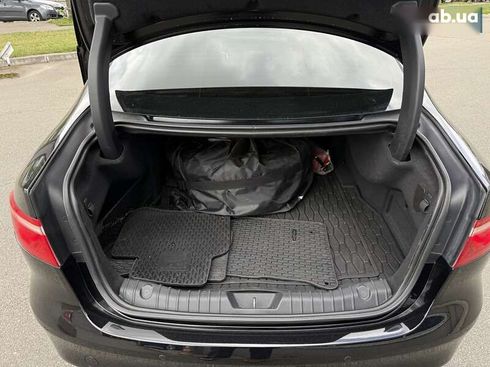 Jaguar XF 2016 - фото 28