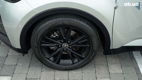 Toyota C-HR 2023 - фото 16